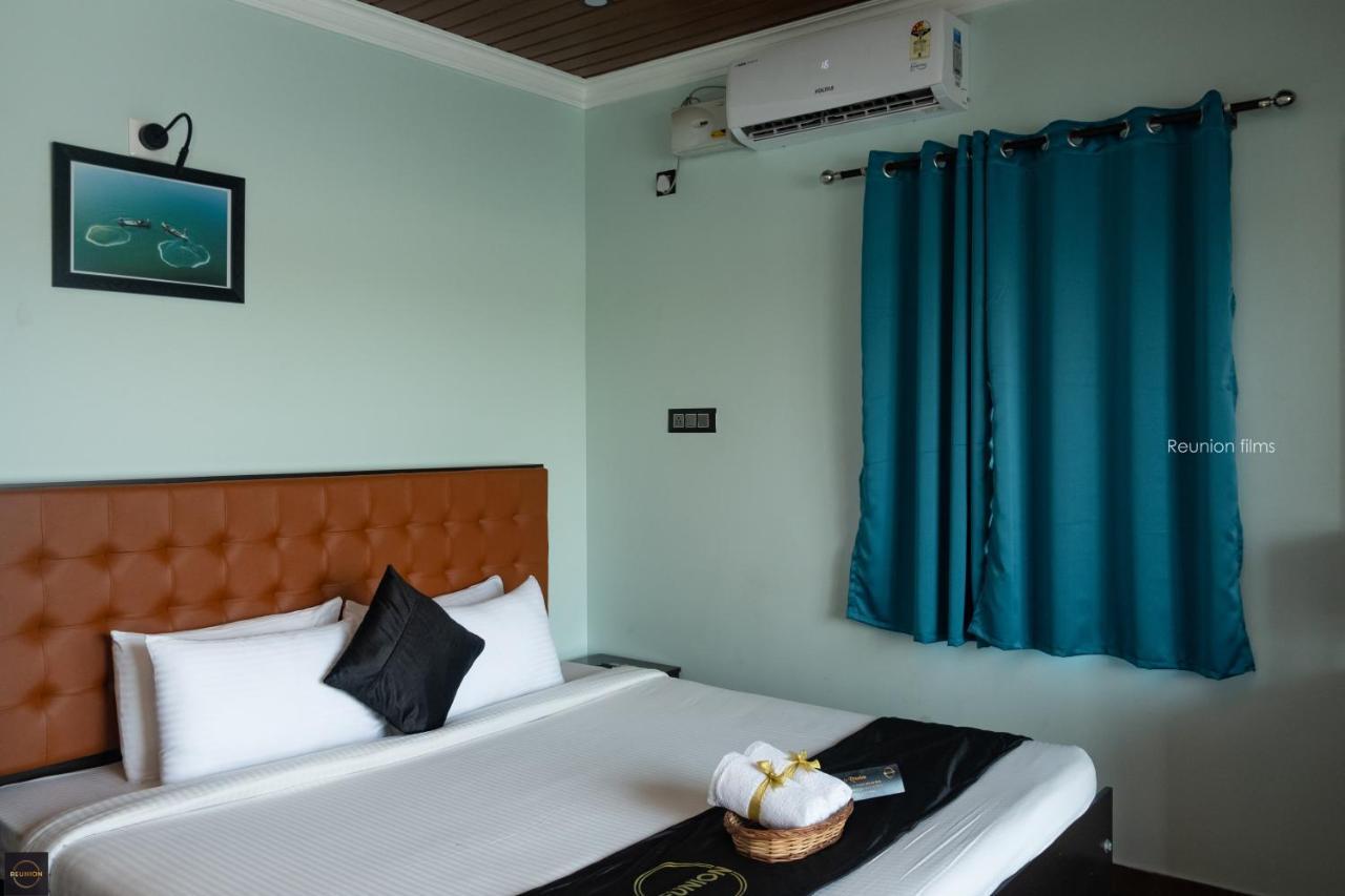 Reunion Ocean Tides Otel Udupi Dış mekan fotoğraf